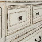 White Tufted Upholstered Queen/King Bed