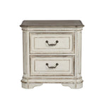 White Tufted Upholstered Queen/King Bed