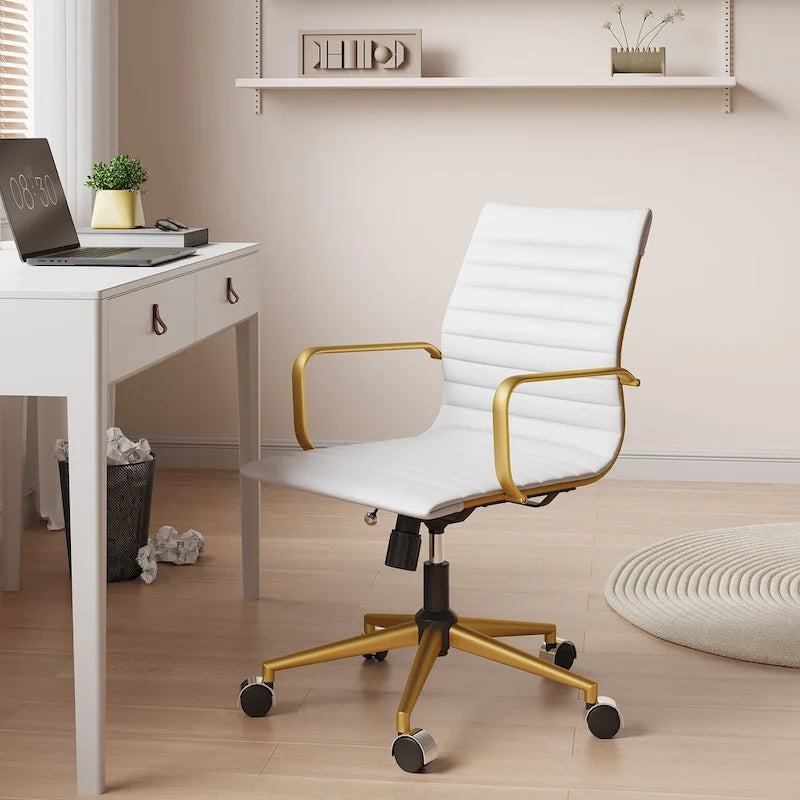 Black Ribbed Swivel Office Chair with Tilt Function